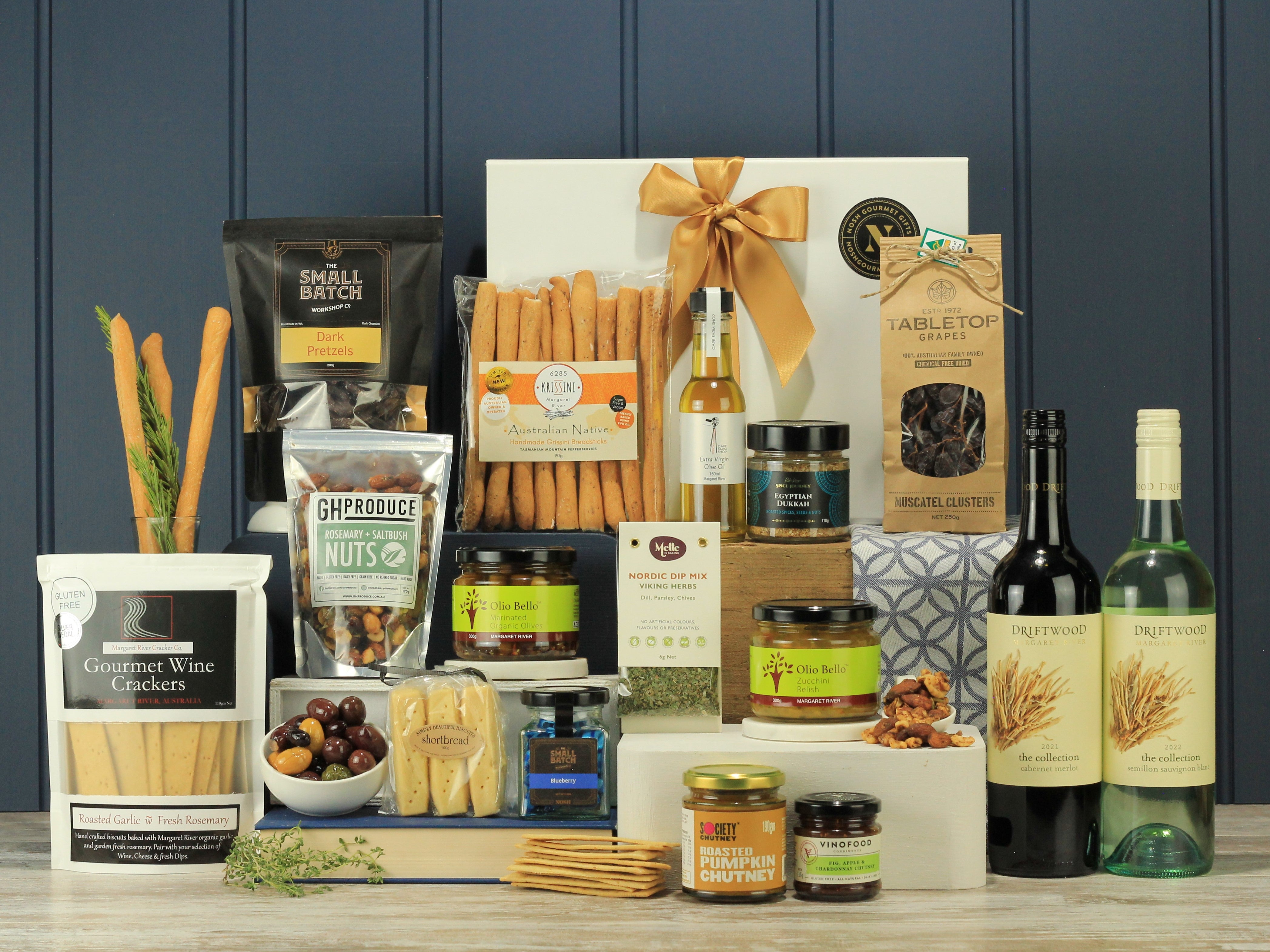 pre-dinner-nibbles-superior-nosh-gourmet-gifts